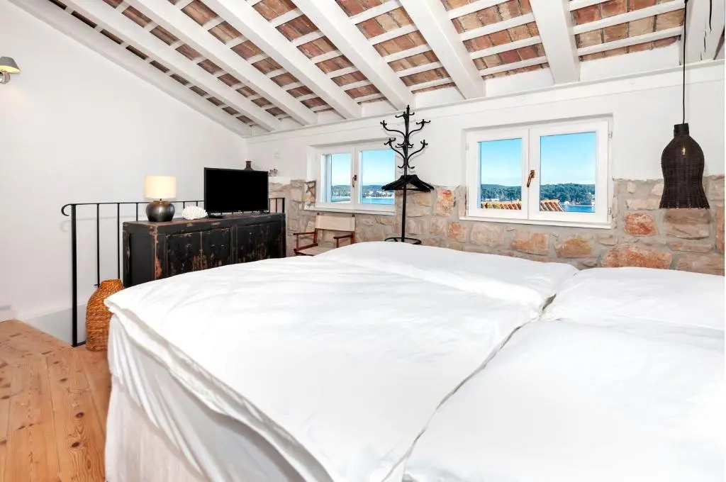Monte Sea View Residence with terrace