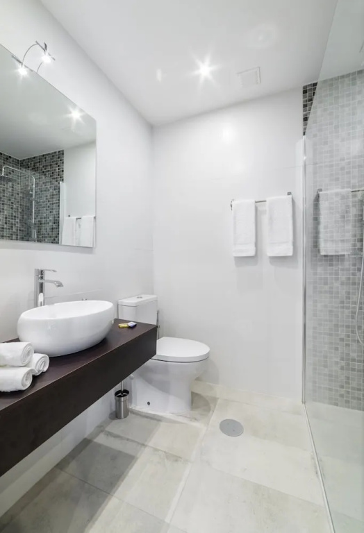 Dot Oporto Flats by Porto City Hosts
