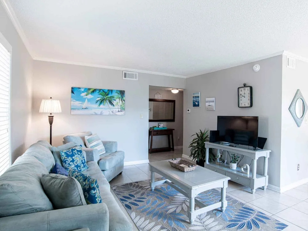 Villas on the Gulf #E7 - Flip Flop Inn