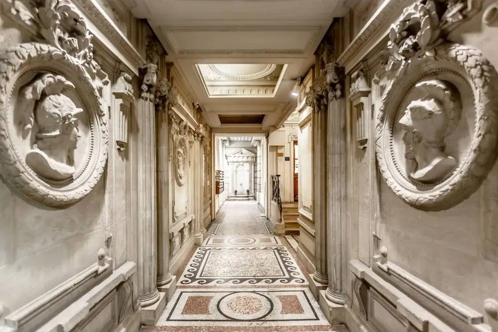 Luxury 3 Bedroom 3 Bathroom In Heritage Building - Ac - Louvre