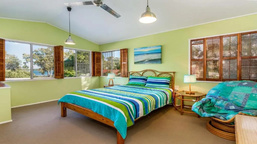 Bribie Beach House On Solander