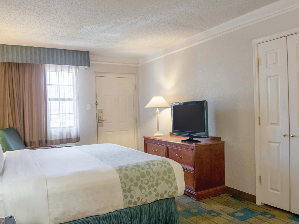 La Quinta Inn by Wyndham New Orleans Veterans / Metairie
