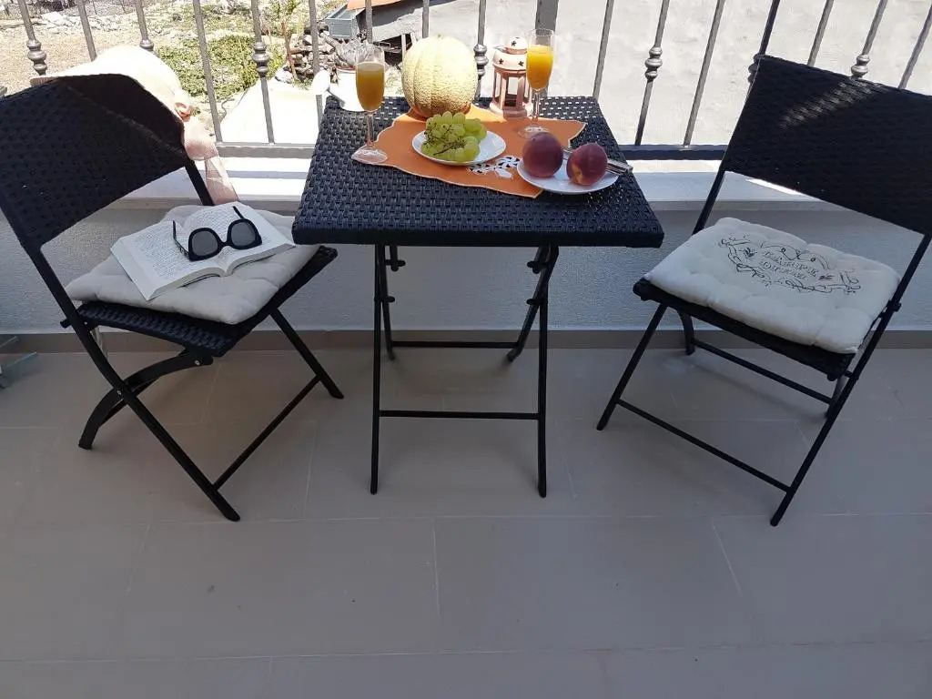 Apartmani i studio Big Hill