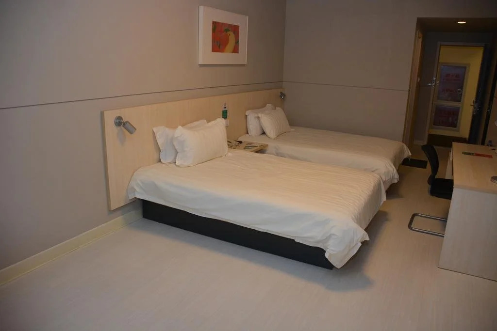 Jinjiang Inn Hotel Tianjin Jintang Highway Steel pipe company Light rail station Branch