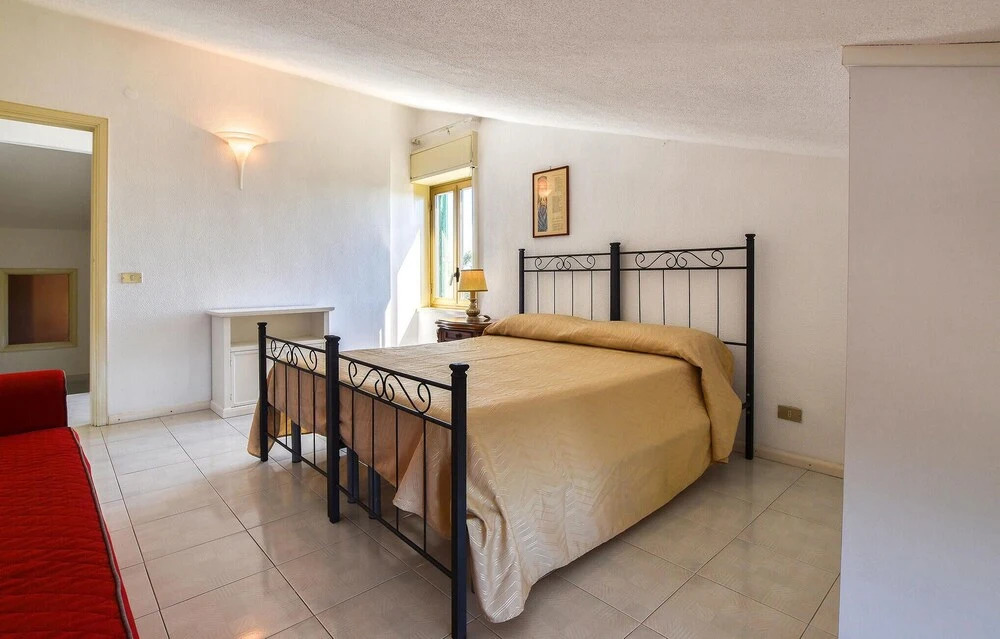 Stunning Home in Acireale With Wifi and 3 Bedrooms