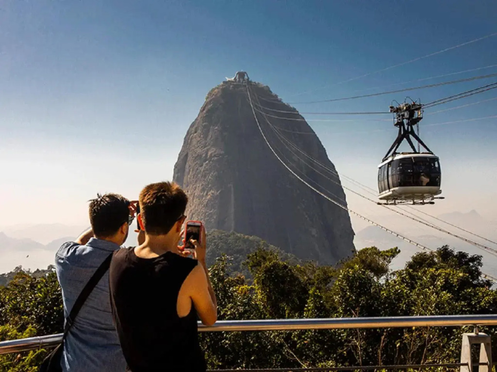 Studio bem localizado em Praia de Botafogo, próximo ao Shopping e Metrô - Wi-Fi 250 mb