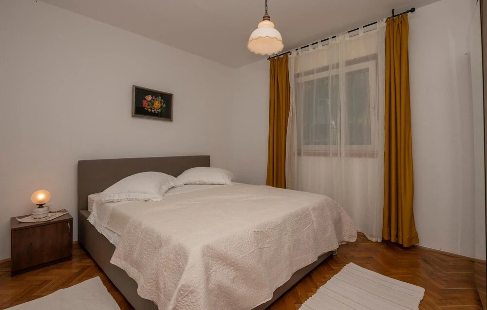 Amazing Apartment in Tucepi With 2 Bedrooms and Wifi