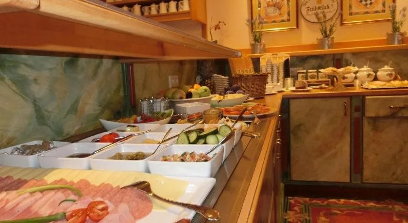 Self-Check-in Hotel VinoQ Mistelbach