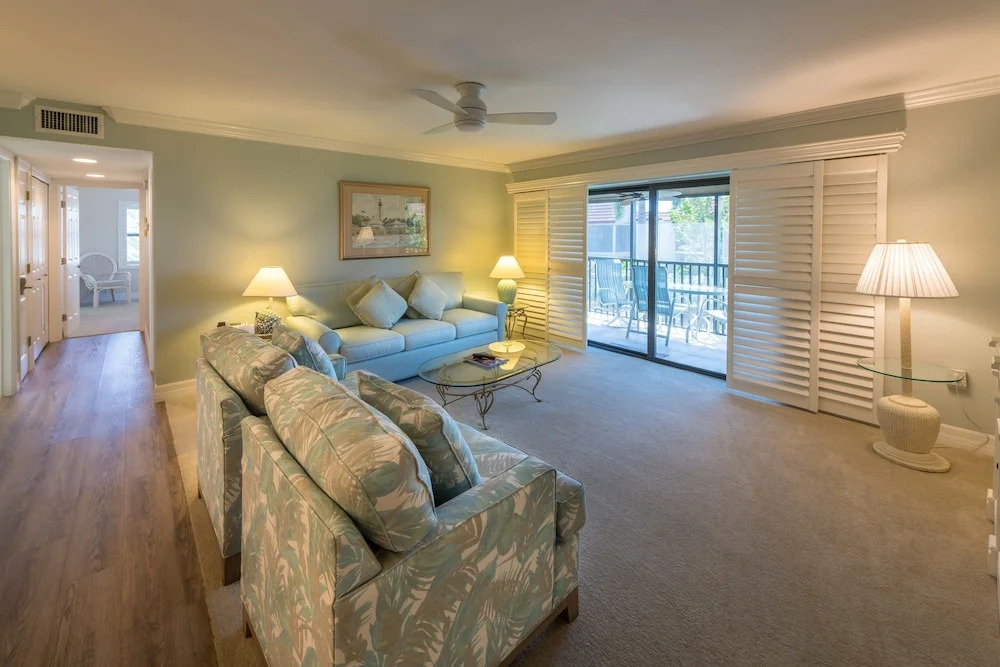 Sanibel Moorings Condo Resort