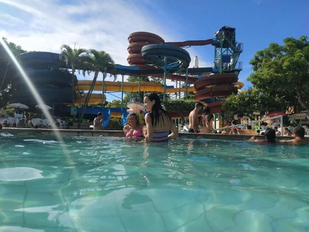 SPAZZIO DIROMA e entrada Grátis no Acqua Park Diroma