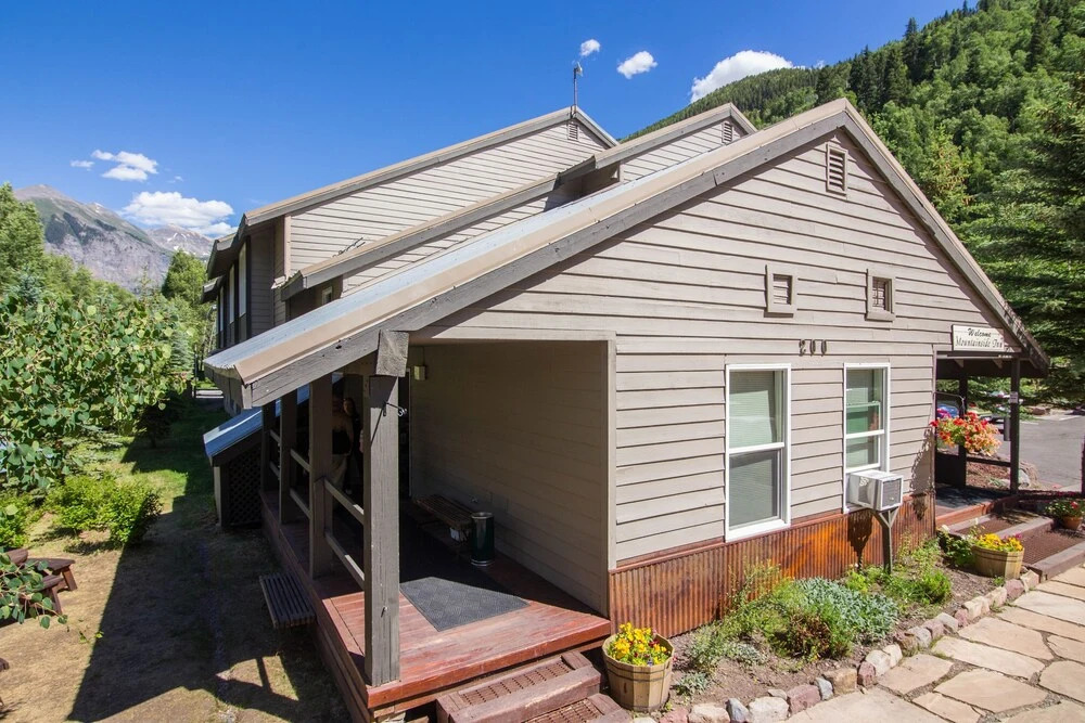 Mountainside Inn 106 1 Bedroom Condo by Alpine Lodging Telluride