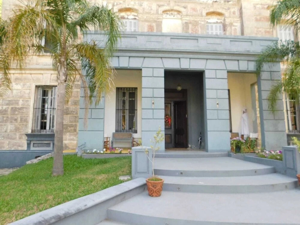 Viejo Hotel Solis