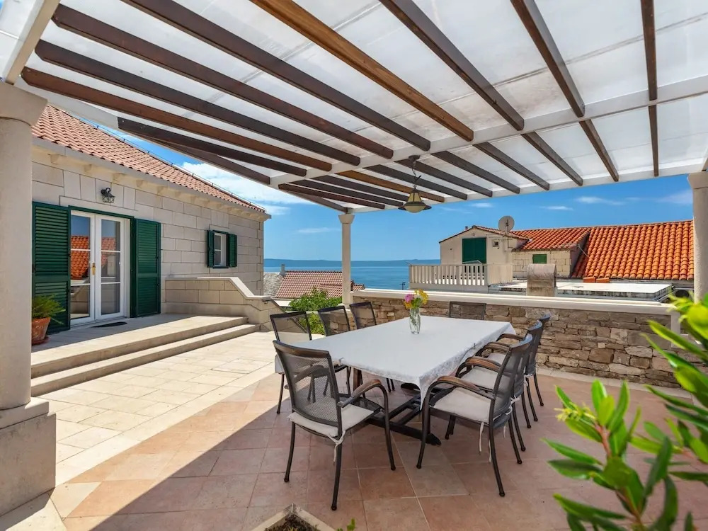 Villa in Selca With Pool Near Adriatic Sea