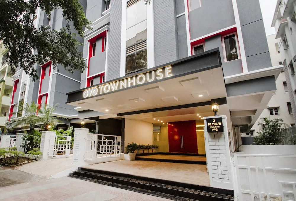 OYO Townhouse 009 Hitech City