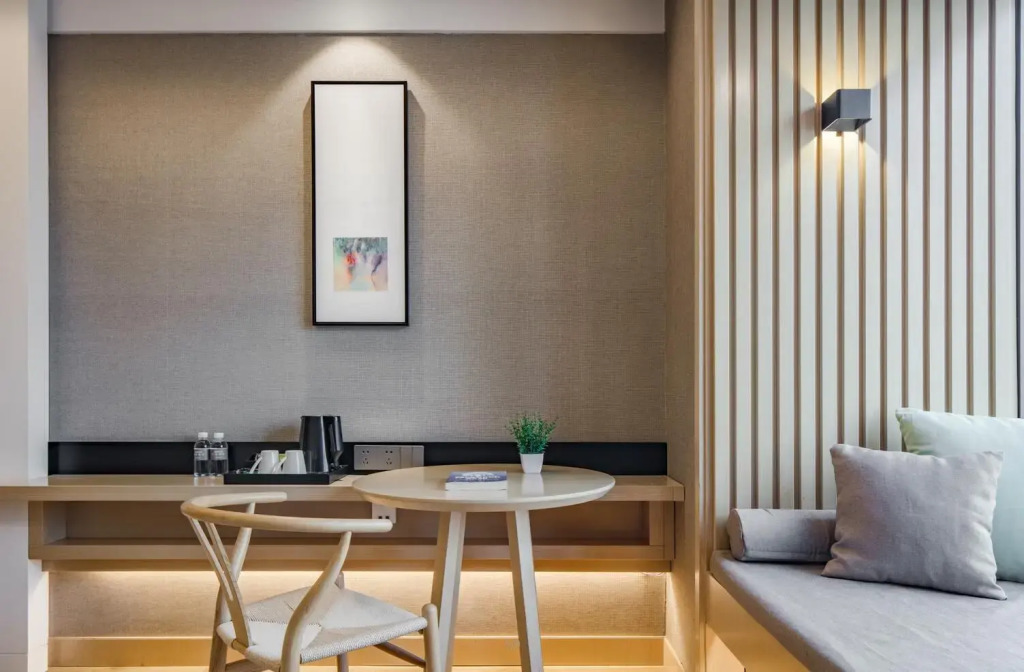 Erwan Hotel (Chuhe Hanjie)