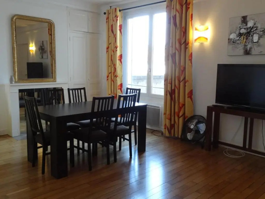 ApartHotel François 1er 14eme