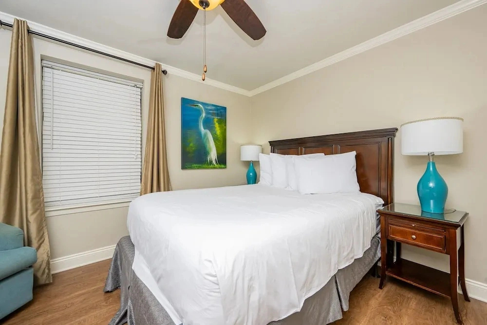 Phoenix V 805 3 Bedroom Condo