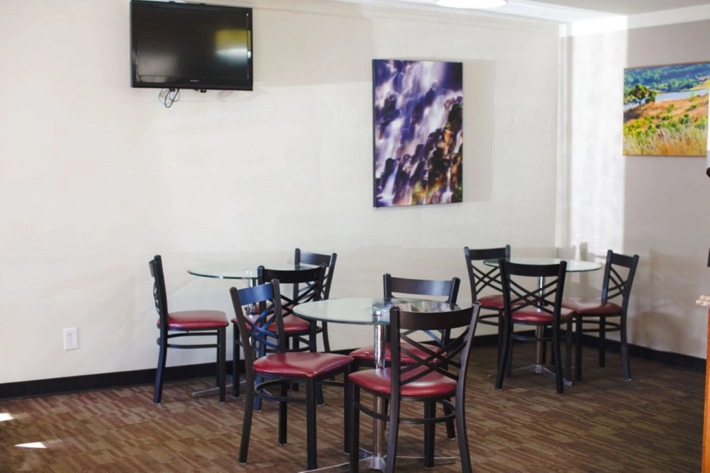Prosperos Flagship Inn