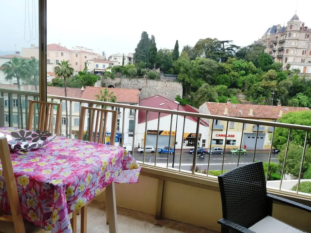 Spacious Studio in the Center of Cannes Nice Terrace Easy Walk to the Croisette and Palais - 1923