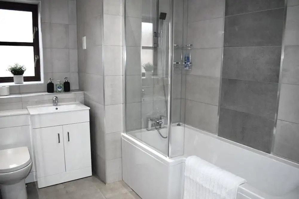 Immaculate 3-bedroom House in Milton Keynes