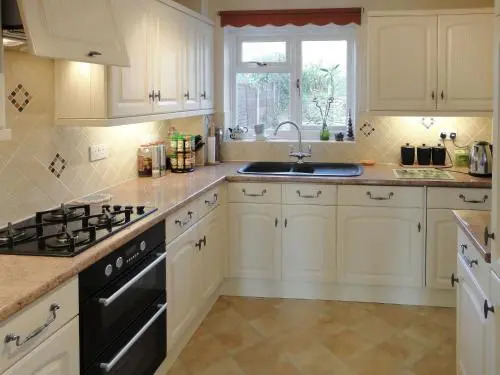 24 Steed Close