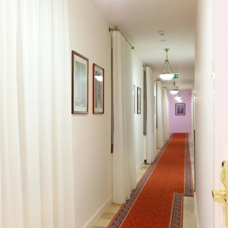 Hotel Historia & Historante