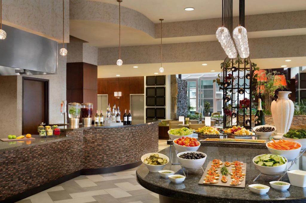 Embassy Suites Los Angeles Glendale