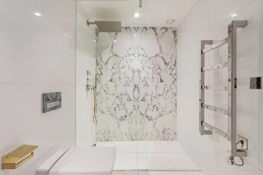 Luxury Kensington Home - Concierge Elevator AC