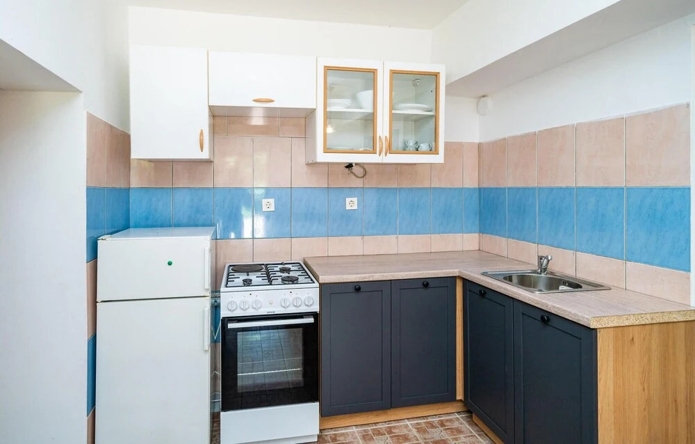 Amazing Apartment in Cavtat With Wifi and 2 Bedrooms