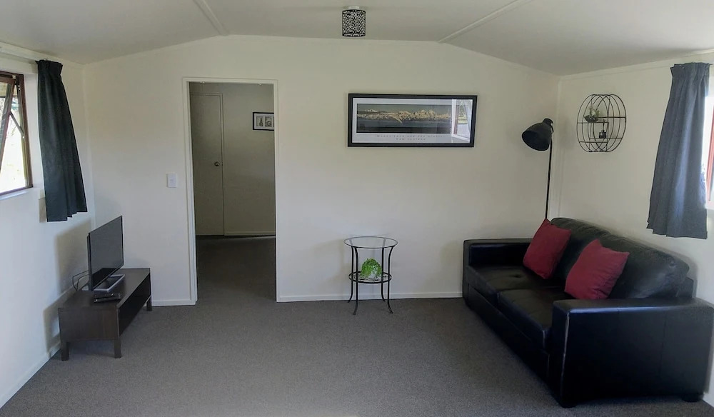 Te Awa Cottages