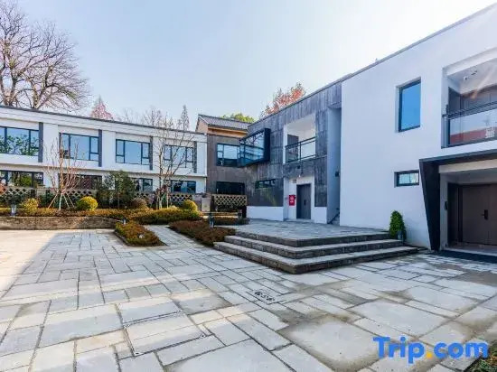 Longjing Yingxiang Homestay Collection (Qianshan Xuehu Store)