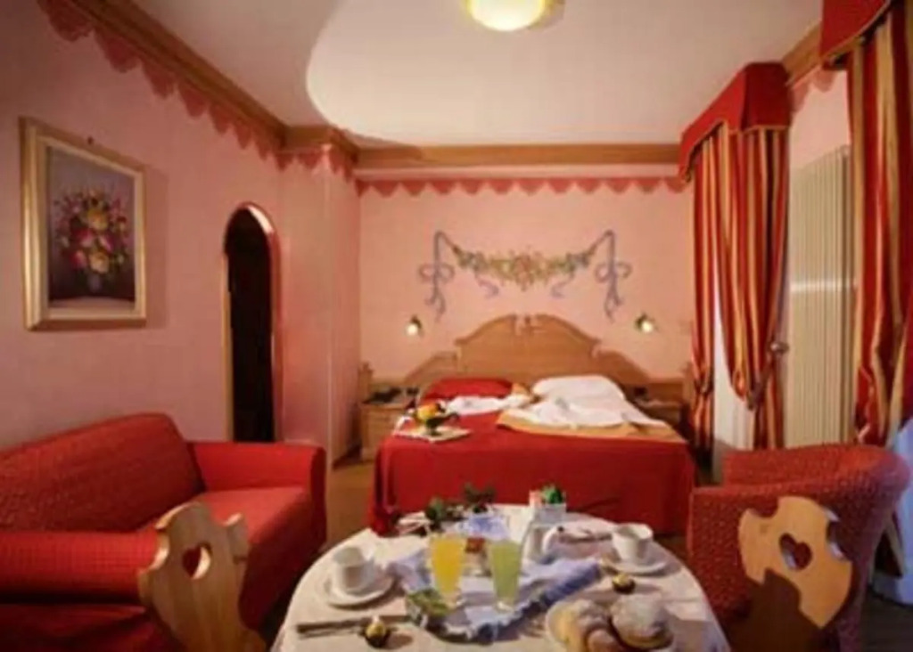 Hotel Fai