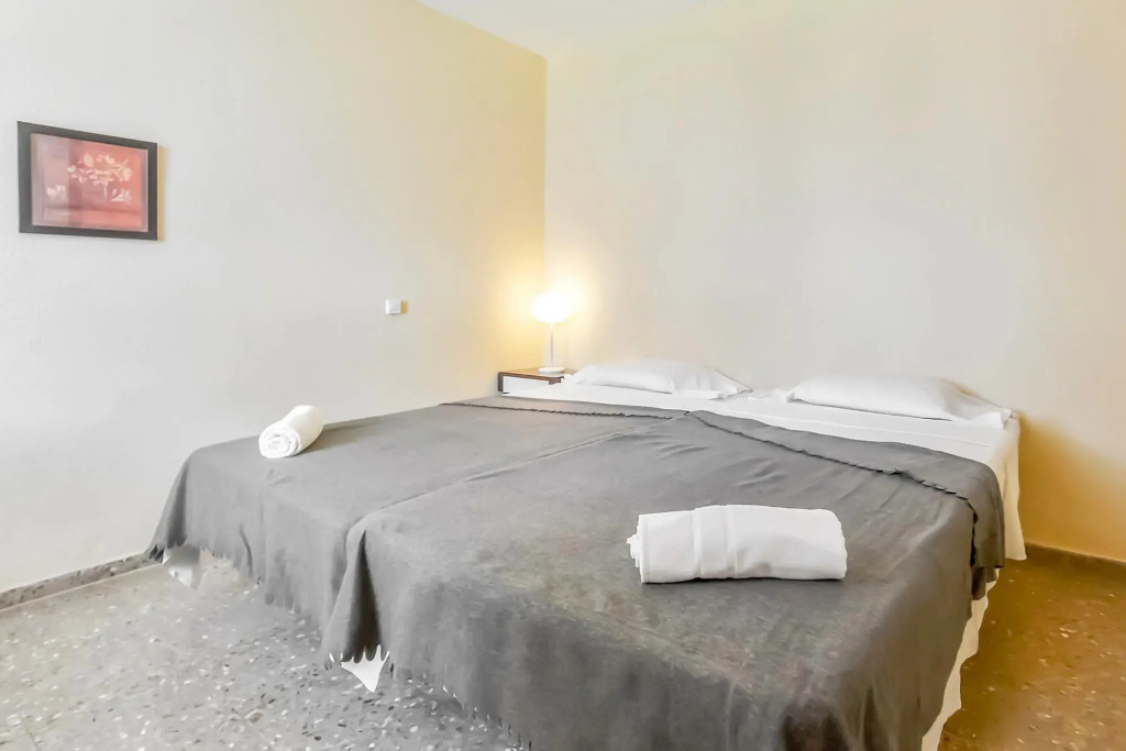 Two bedroom near Playa de Las Americas, Wifi, pool