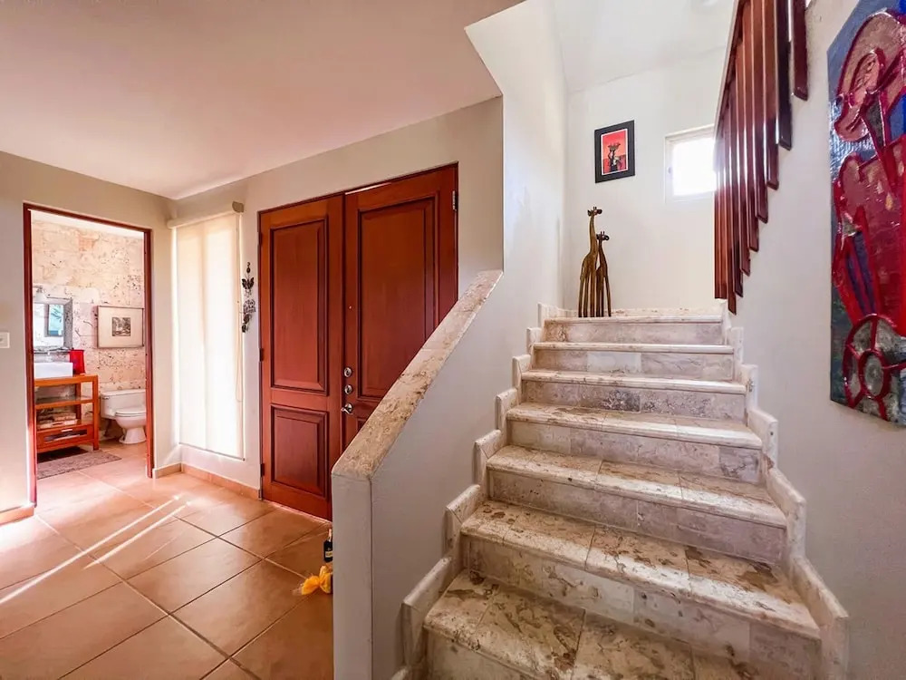 Villa Iris 2 Story Ocean View Villa w Pool Access & Generator