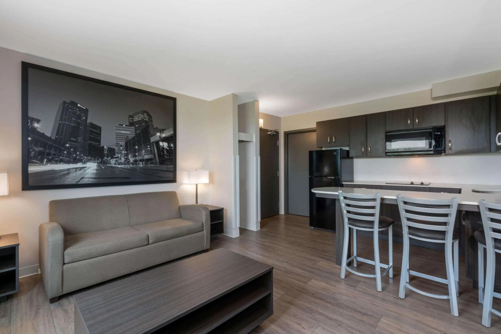 Super 8 by Wyndham Winnipeg East MB