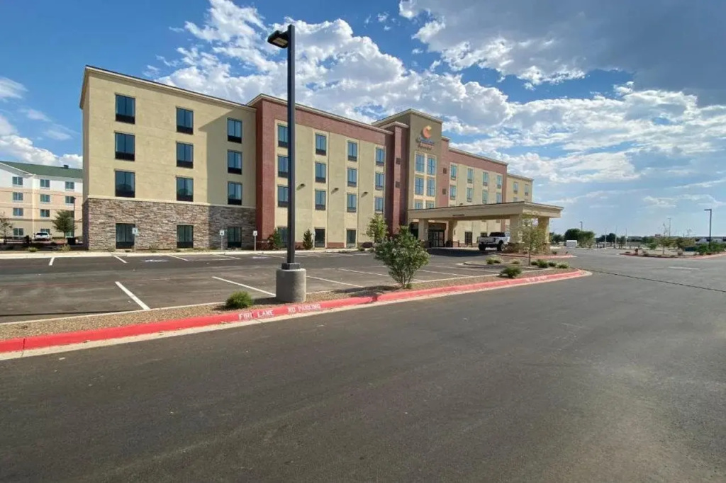 Comfort Suites Midland West
