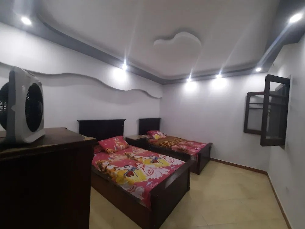 Makseem Hotel