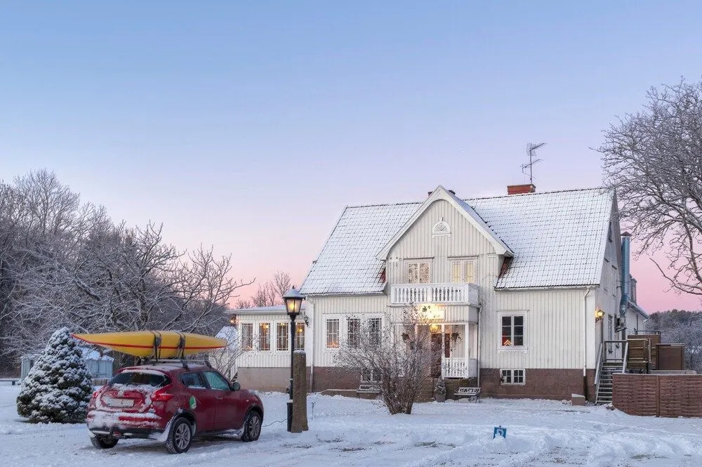 Villa Bro