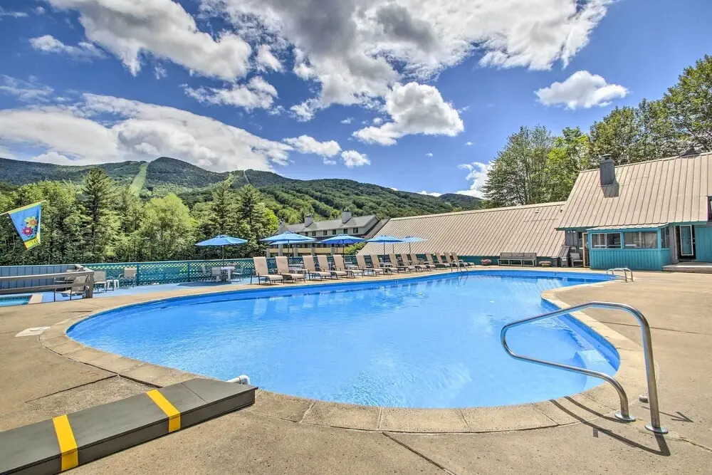 Lincoln Condo Rental w/ Shuttle Near Loon Mountain