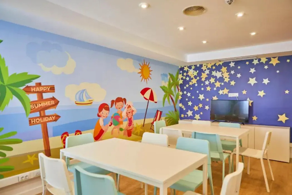 Aparthotel Ponent Mar