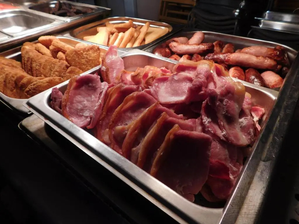 The Jubilee Hotel East - with NEWLY REFURBISHED SPA FACILITIES - GAMESPIT - AND SMOKEHOUSE