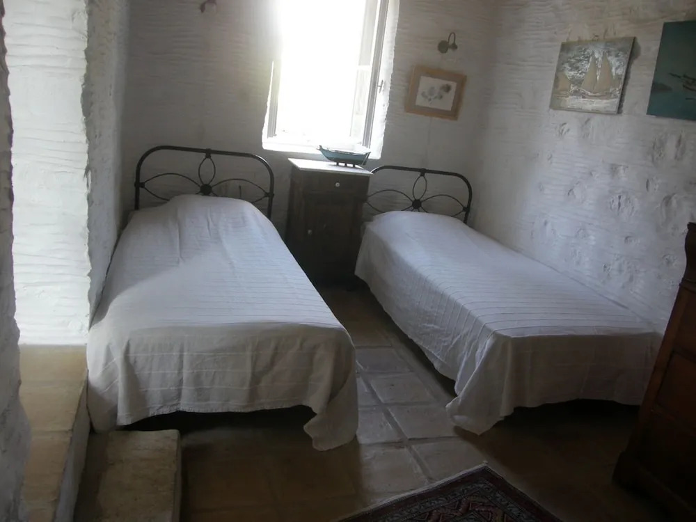 Villa With 7 Bedrooms in Poseidonia, With Wonderful sea View, Private