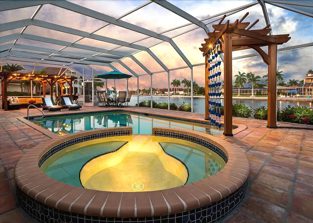 Bimini Breeze - True Waterside Living