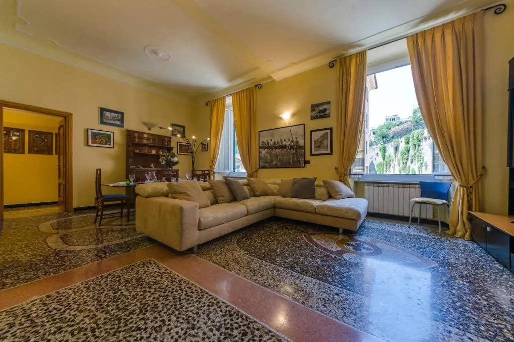 ALTIDO 3-bed family flat at Genova