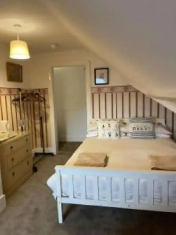 Regis Lodge Guest House