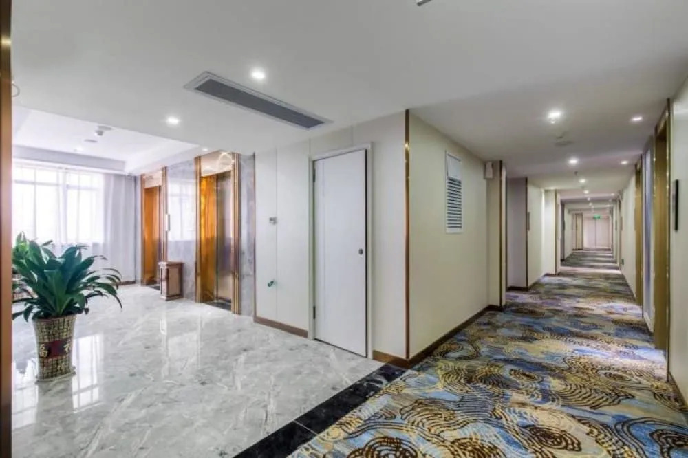 Wharton Brunel Hotel (Guilin Railway Station Vientiane City Branch)