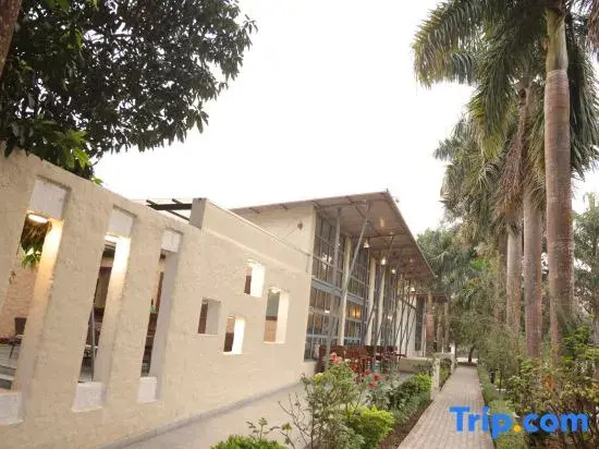 Royal Tiger Luxury Resort