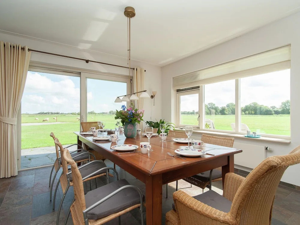 Lovely Holiday Home in Bergen With Meadow View