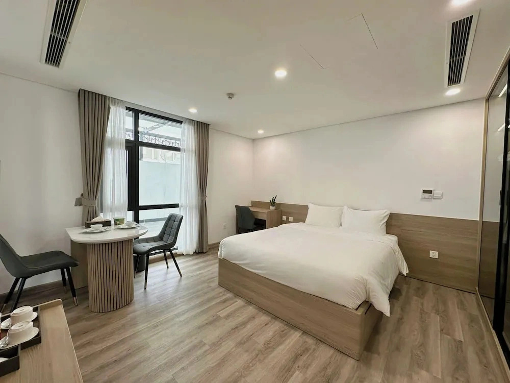 GEM Hotel & Residence