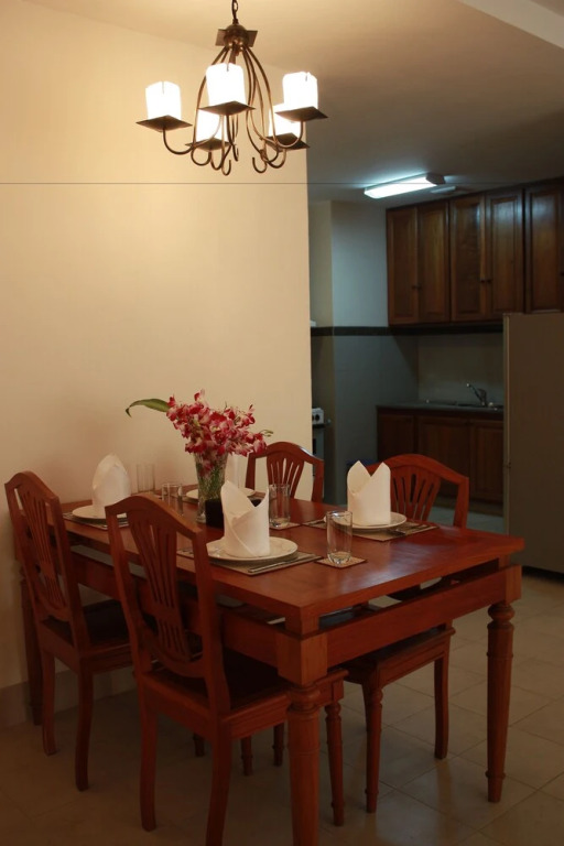 Lux Riverside Hotel & Apartment